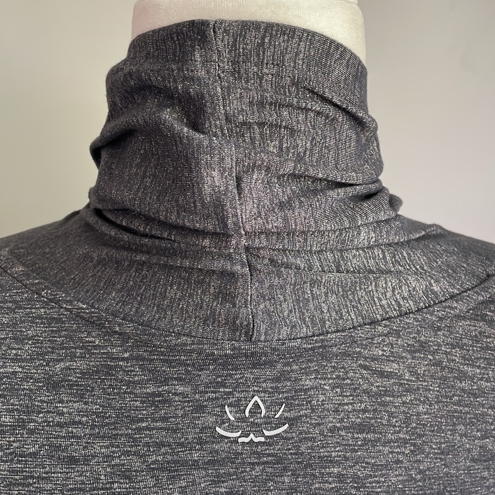 Beyond Yoga Gray Cloud Drape Cardigan Size Large - Picture 7 of 10